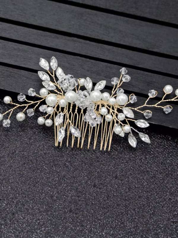 Handmade comb pin